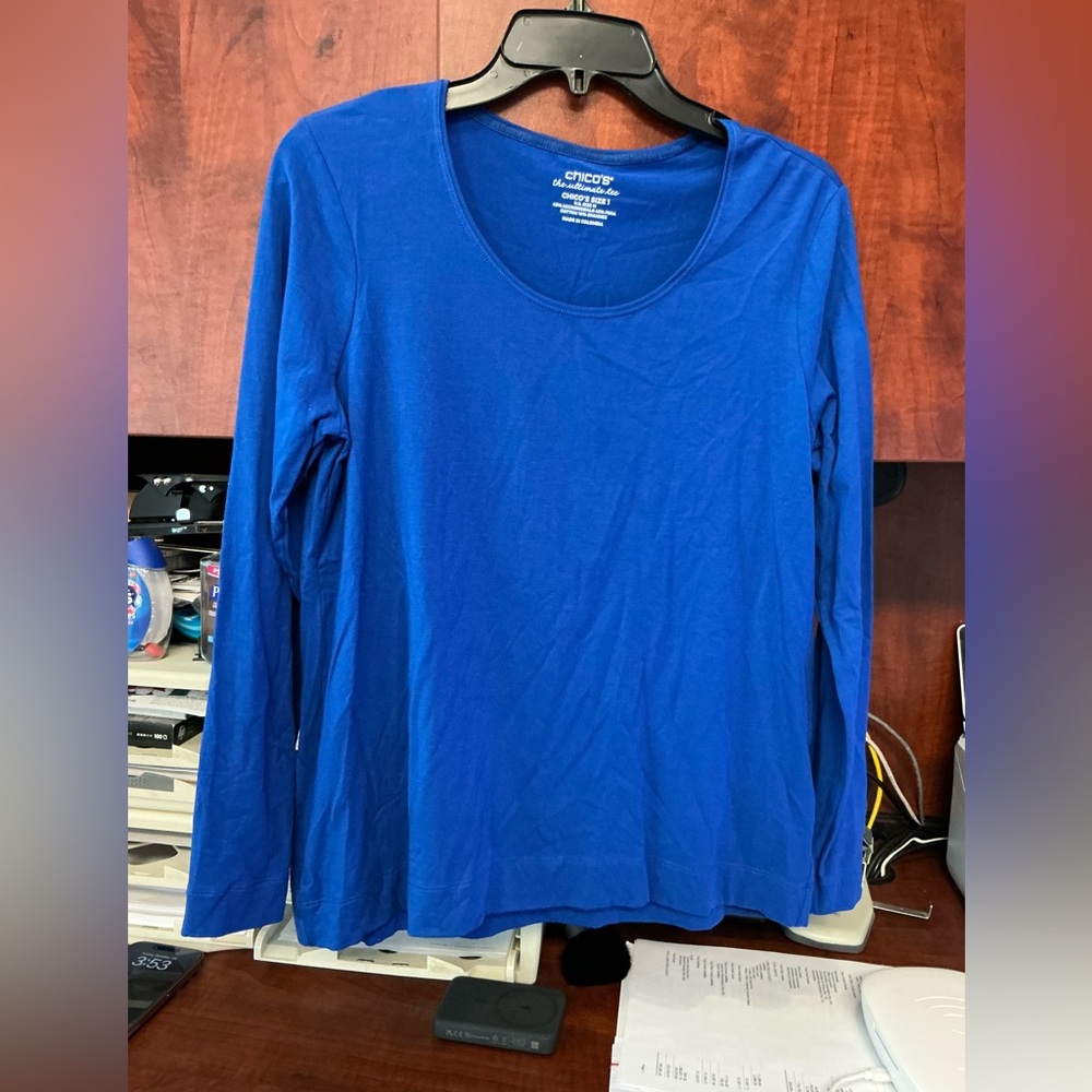 Chico’s Women's Royal Blue Long Sleeve Tee